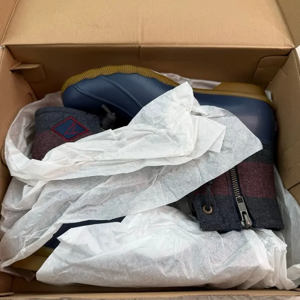 Sperry Women's Saltwater Varsity Stripe Navy/Wine Size‎ 8.5M NIB Coastal Preppy